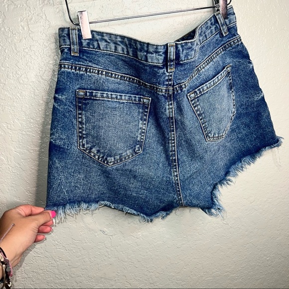 Primark Denim Ripped Jean Shorts - Picture 9 of 9